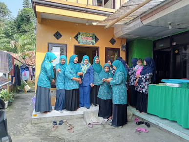Posyandu Kenanga Tenjolaya